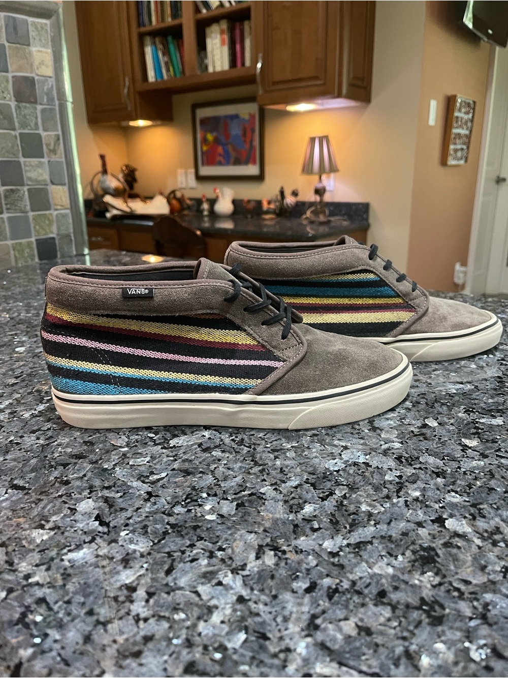 Vans Guate Stripe Gray Suede Chukka Boots with Multicolor Stripes Fall 2012 Sz 9